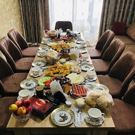 Hotel Julia Akhaltsikhe ภายนอก รูปภาพ